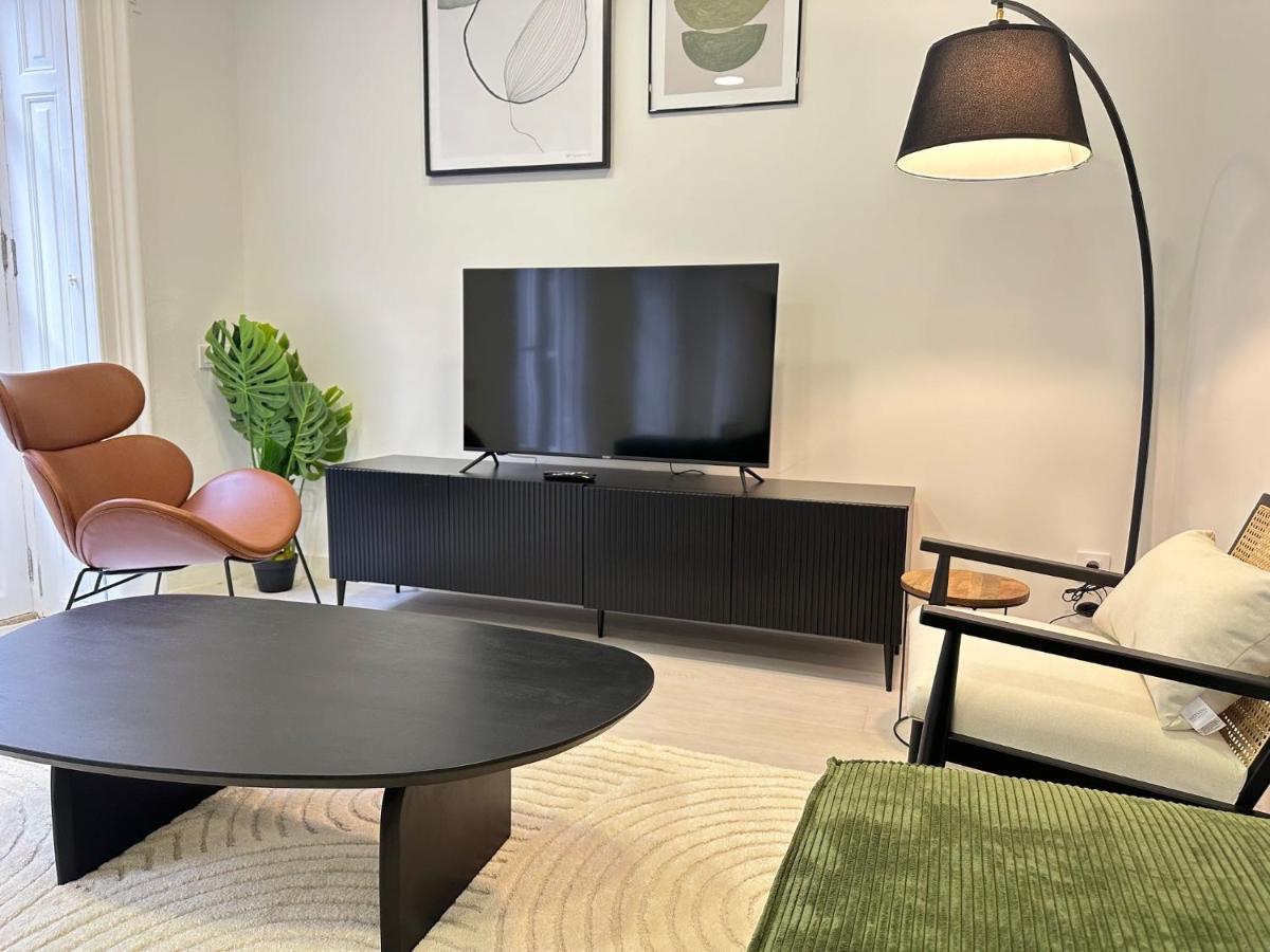 ヴィーゴElegante Hogar En El Centroアパートメント エクステリア 写真