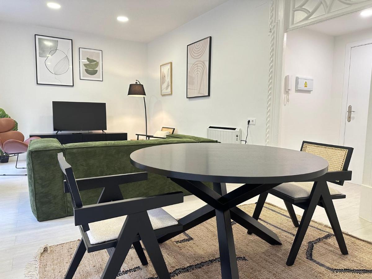 ヴィーゴElegante Hogar En El Centroアパートメント エクステリア 写真
